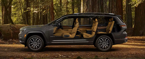 Jeep Grand Cherokee dissected to show the interior