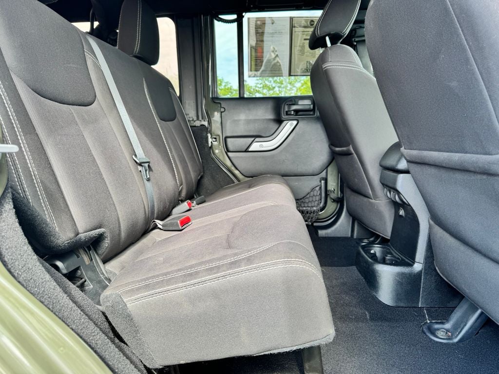 2015 Jeep Wrangler Unlimited Sahara