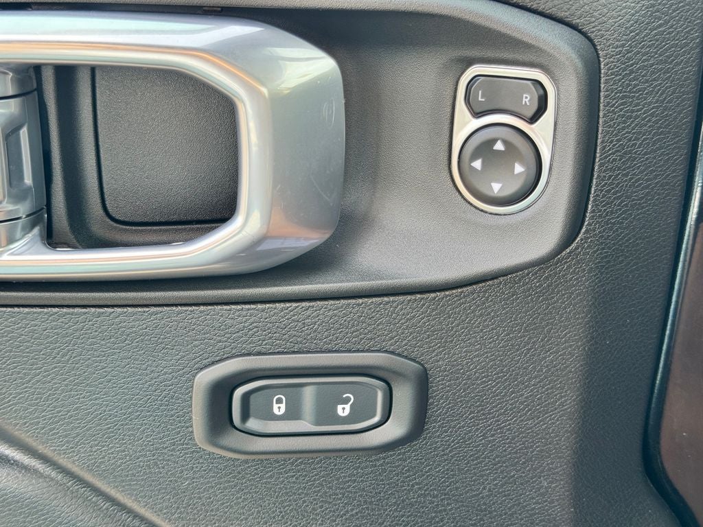 2023 Jeep Wrangler Willys