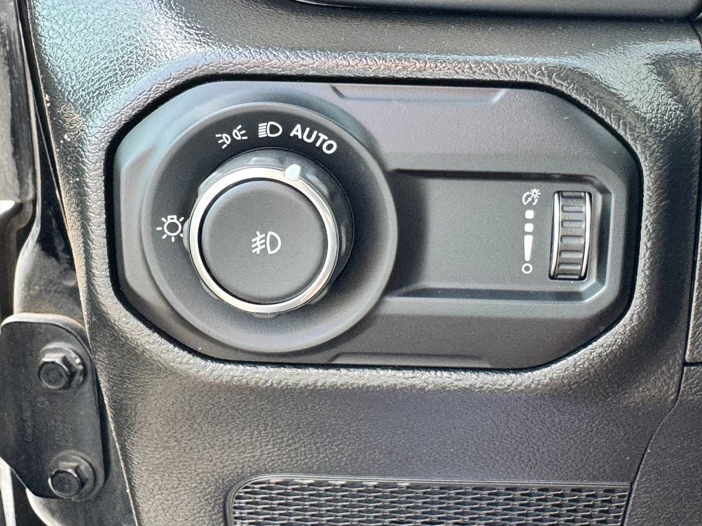 2023 Jeep Wrangler Willys