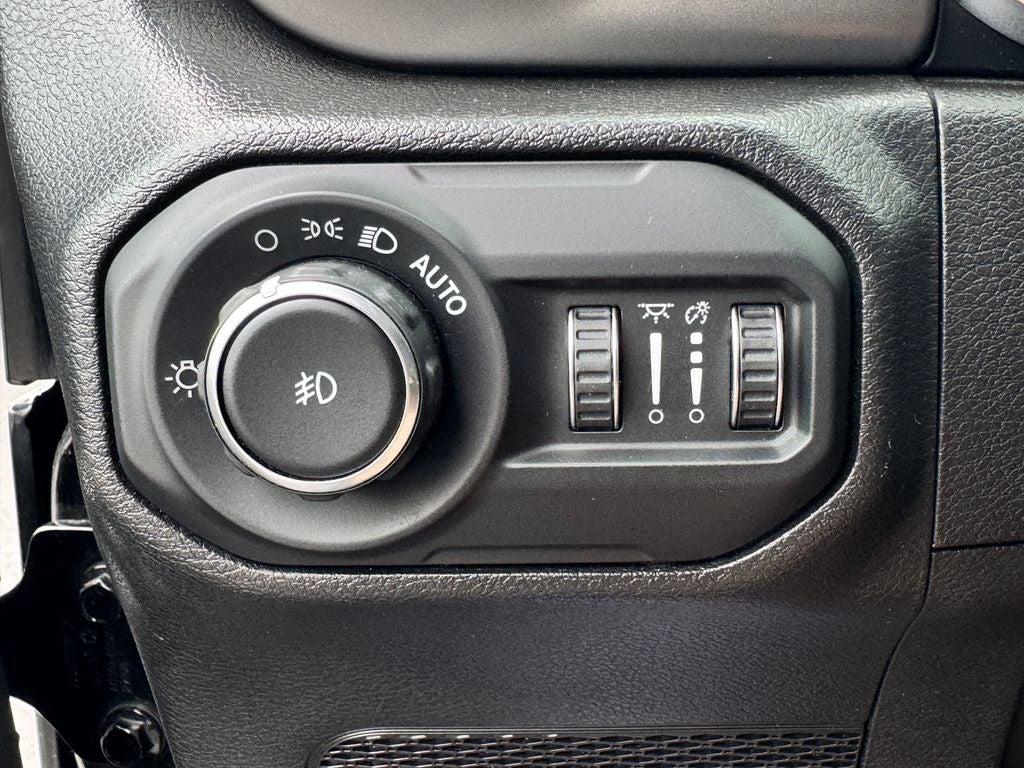 2022 Jeep Wrangler Unlimited Willys
