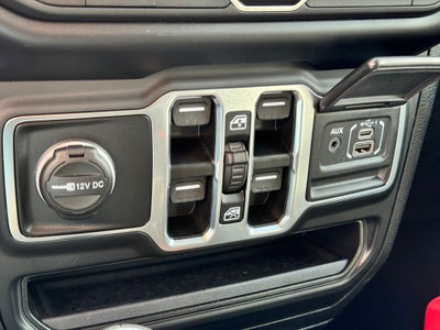 2023 Jeep Wrangler Altitude