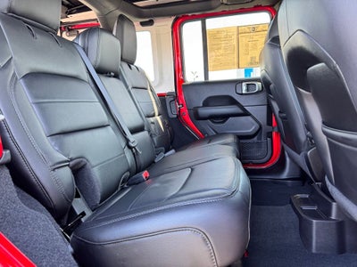 2022 Jeep Wrangler Unlimited Sahara Altitude