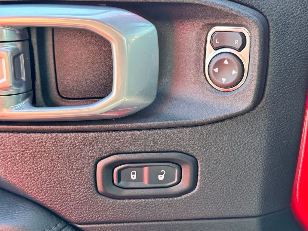 2022 Jeep Wrangler Unlimited Sahara Altitude