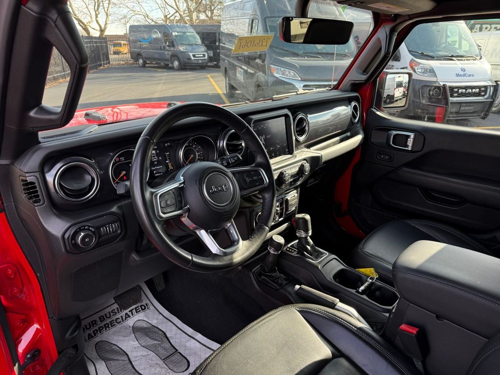 2022 Jeep Wrangler Unlimited Sahara Altitude