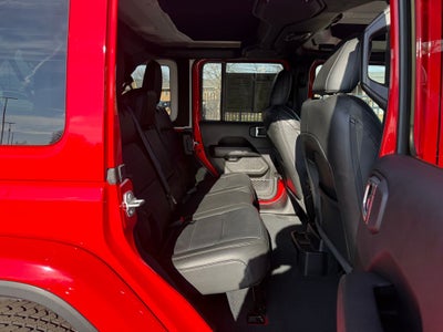 2022 Jeep Wrangler Unlimited Sahara Altitude