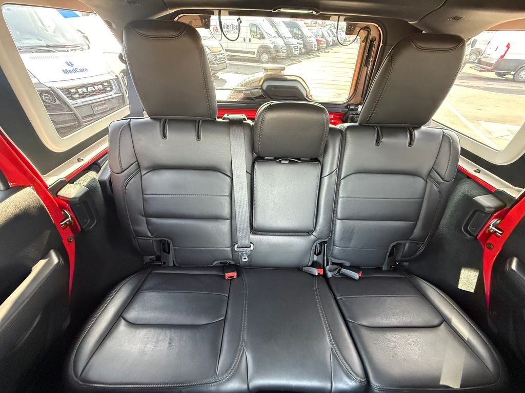 2022 Jeep Wrangler Unlimited Sahara Altitude