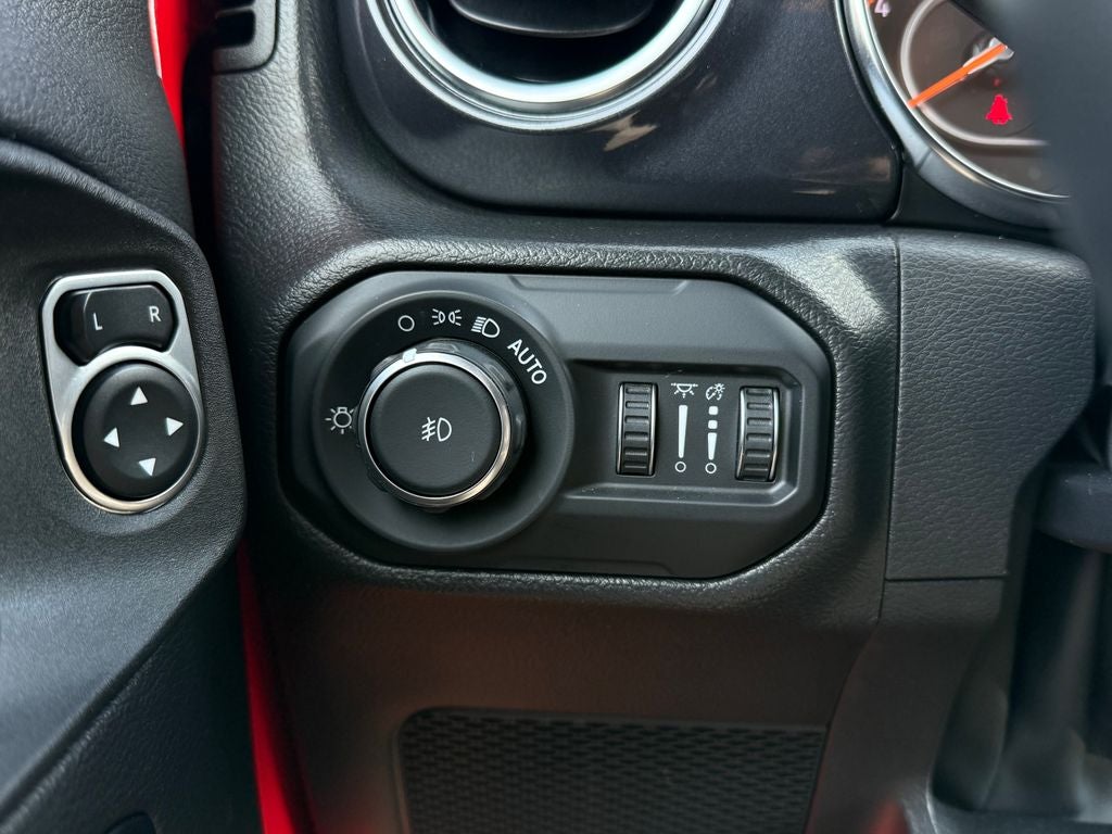 2022 Jeep Wrangler Unlimited Sahara Altitude