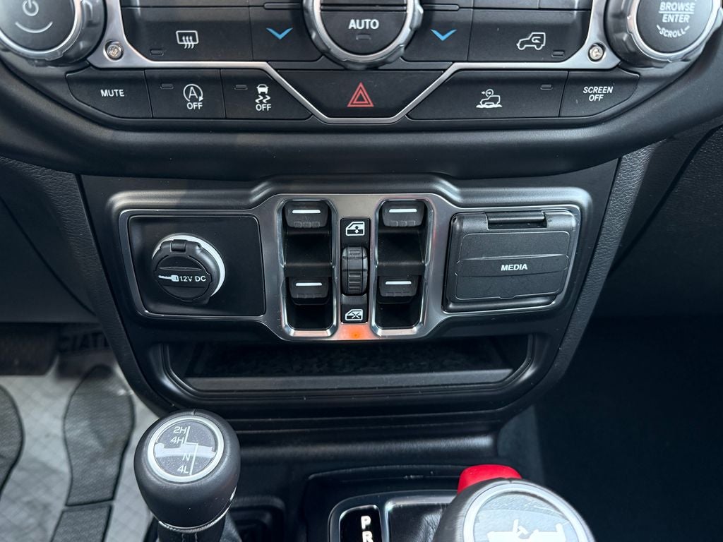 2022 Jeep Wrangler Unlimited Sahara Altitude