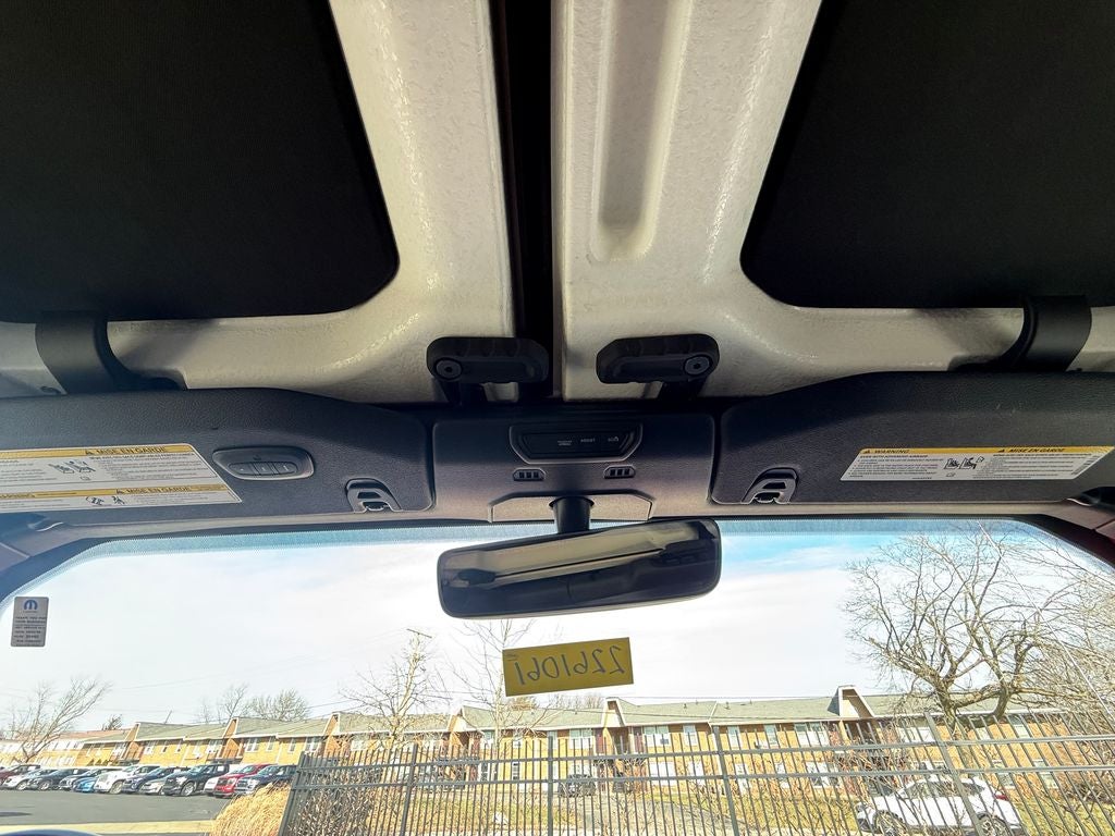 2022 Jeep Wrangler Unlimited Sahara Altitude