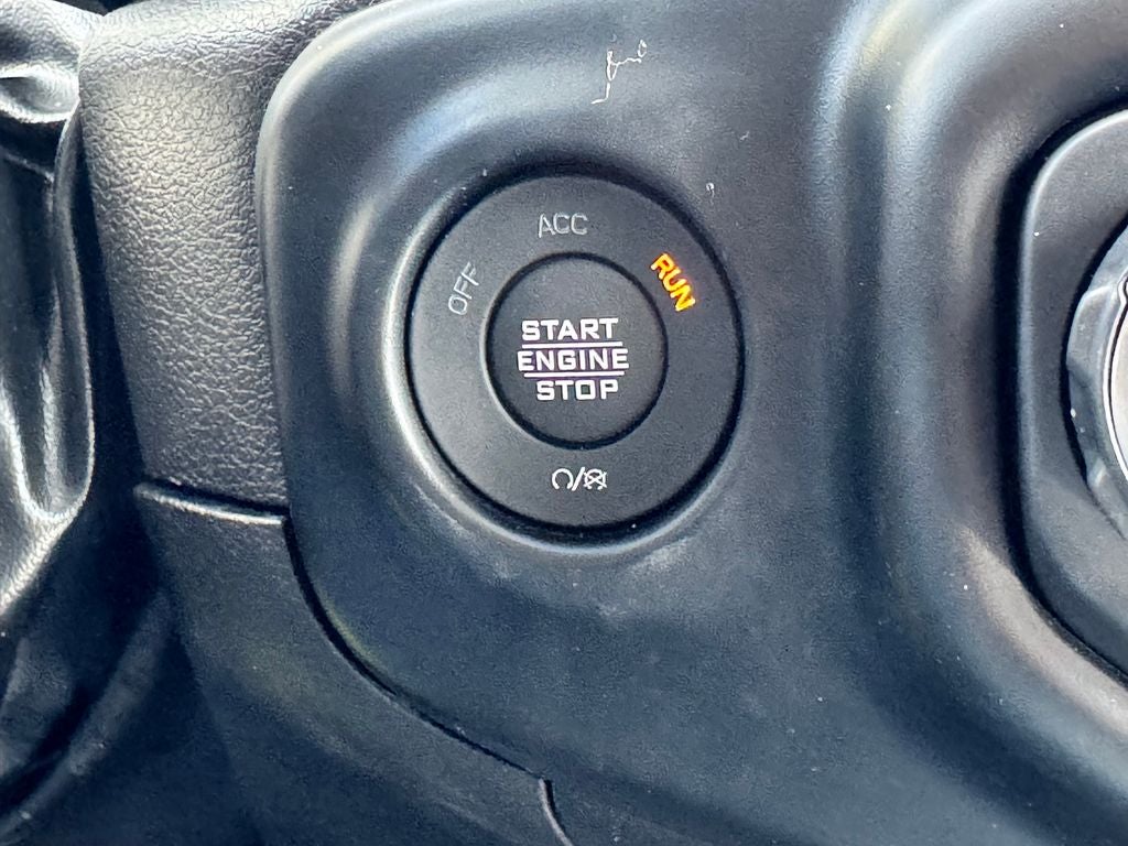 2023 Jeep Wrangler Altitude