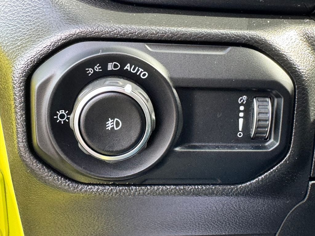 2023 Jeep Wrangler Altitude