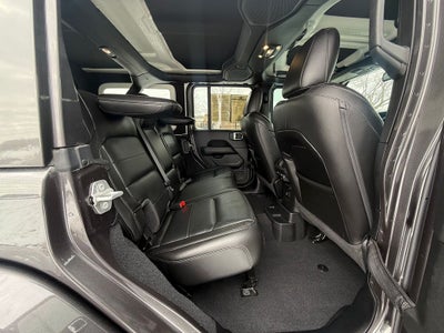 2021 Jeep Wrangler Unlimited Sahara Altitude