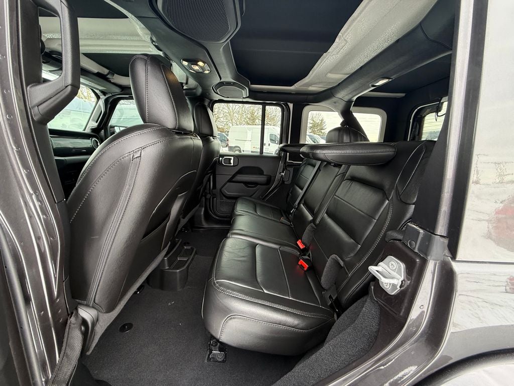 2021 Jeep Wrangler Unlimited Sahara Altitude