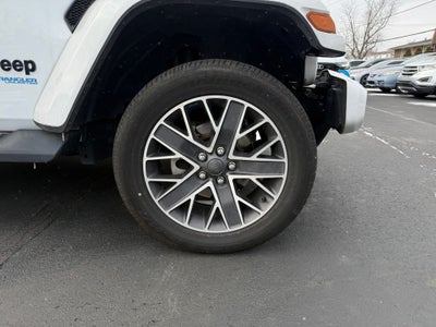 2022 Jeep Wrangler Unlimited Sahara High Altitude 4xe