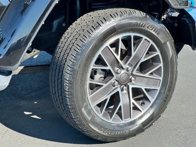 2022 Jeep Wrangler Unlimited Sahara High Altitude 4xe