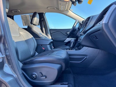 2018 Jeep Cherokee Overland