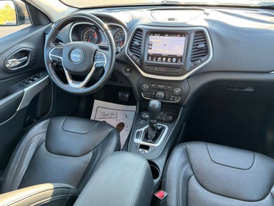 2018 Jeep Cherokee Overland