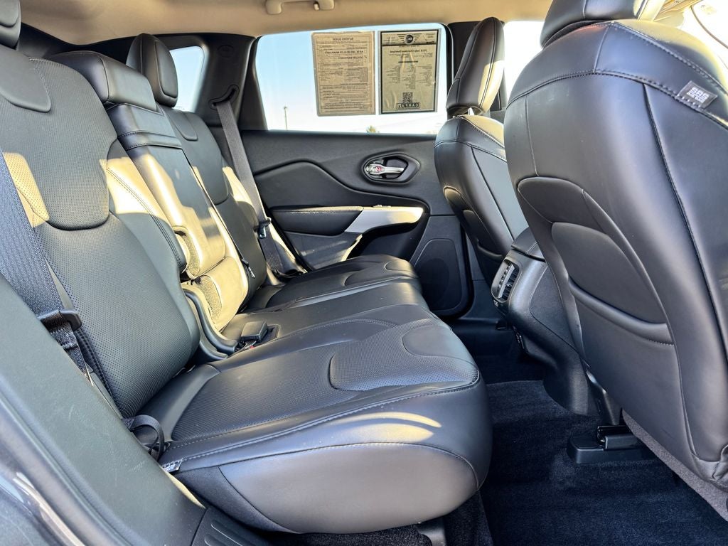 2018 Jeep Cherokee Overland