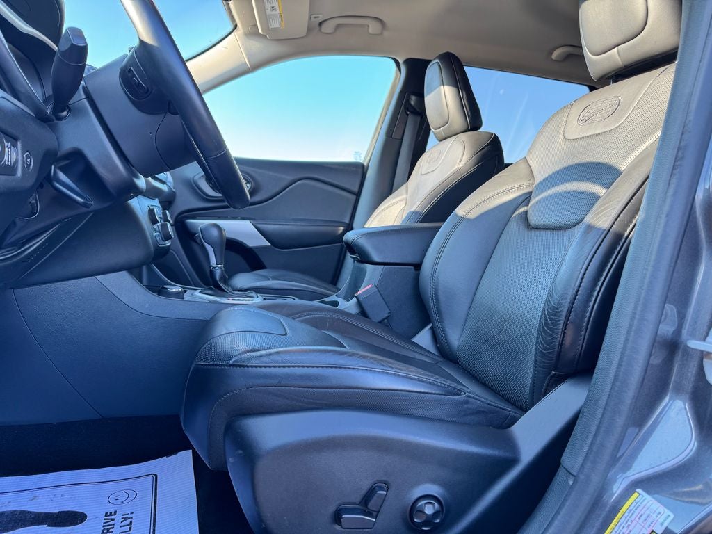 2018 Jeep Cherokee Overland