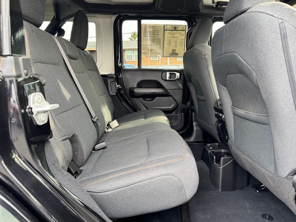 2024 Jeep Wrangler Sahara