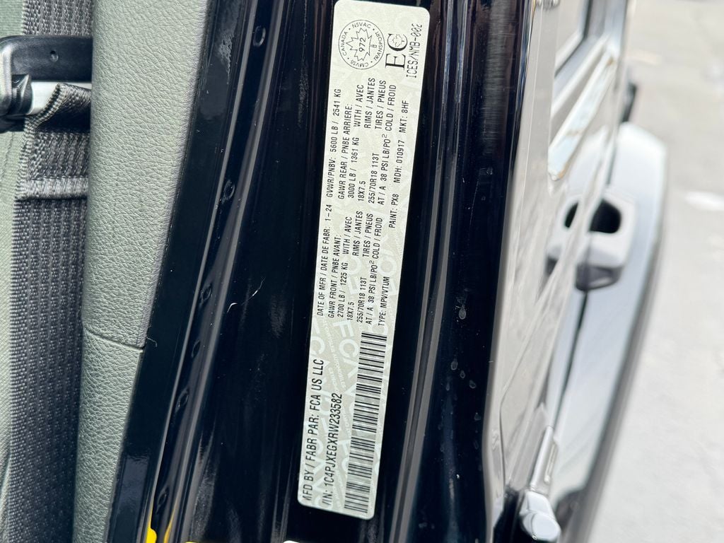 2024 Jeep Wrangler Sahara