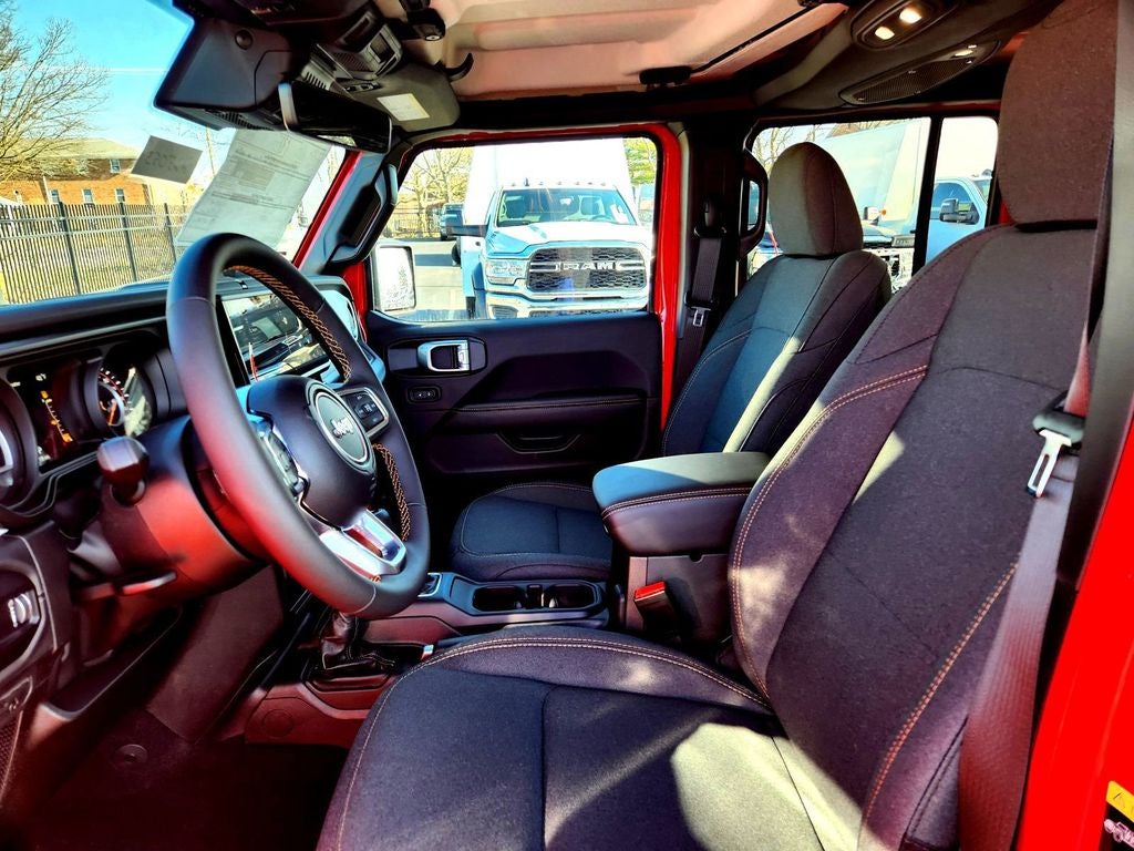 2025 Jeep Wrangler Sahara