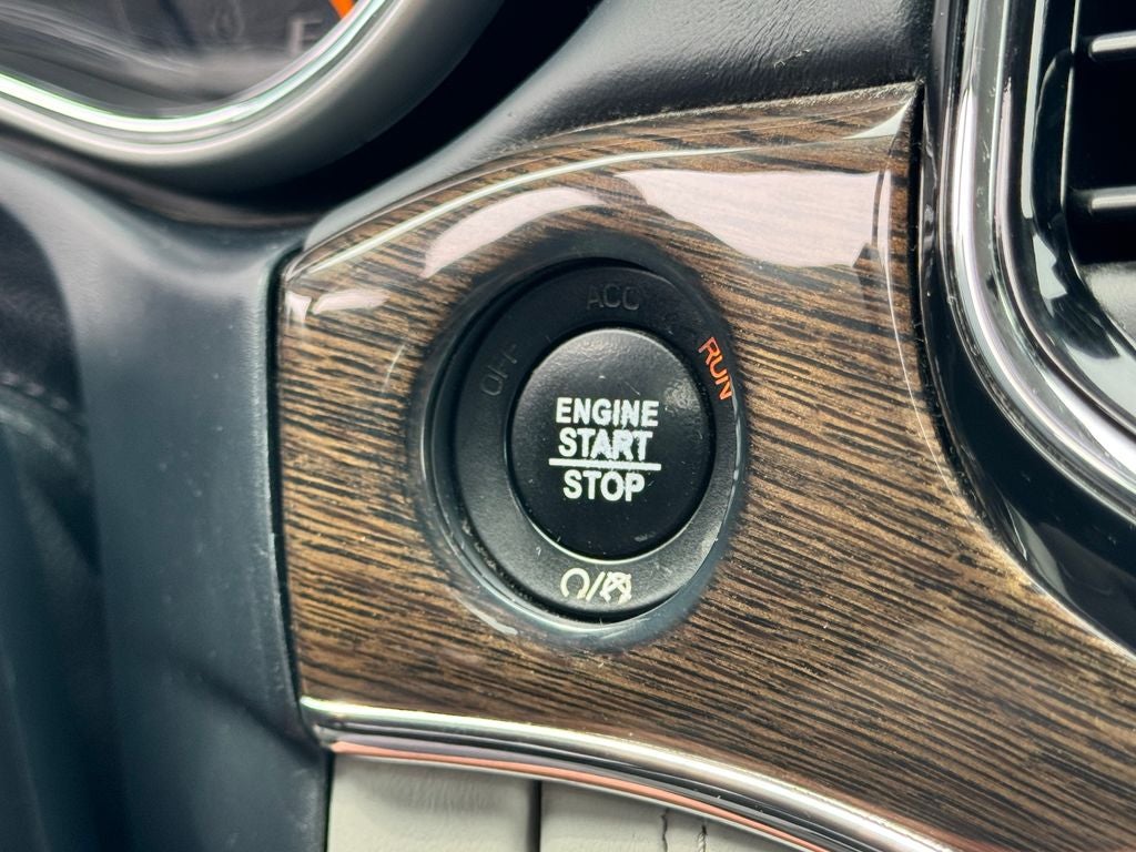 2019 Jeep Grand Cherokee Summit