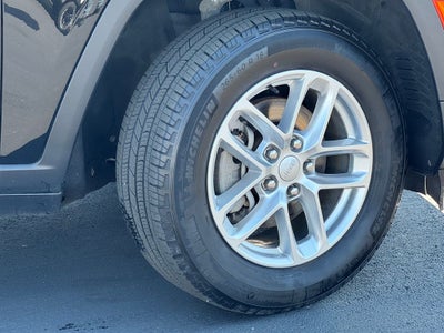 2024 Jeep Grand Cherokee Laredo X