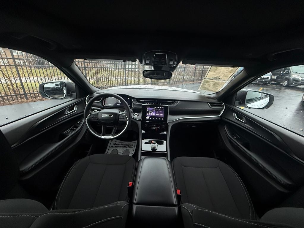 2024 Jeep Grand Cherokee Laredo X