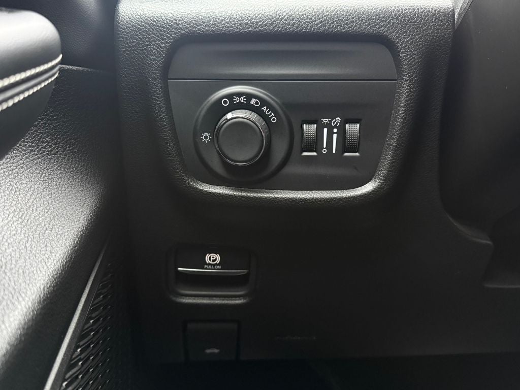 2024 Jeep Grand Cherokee Laredo X