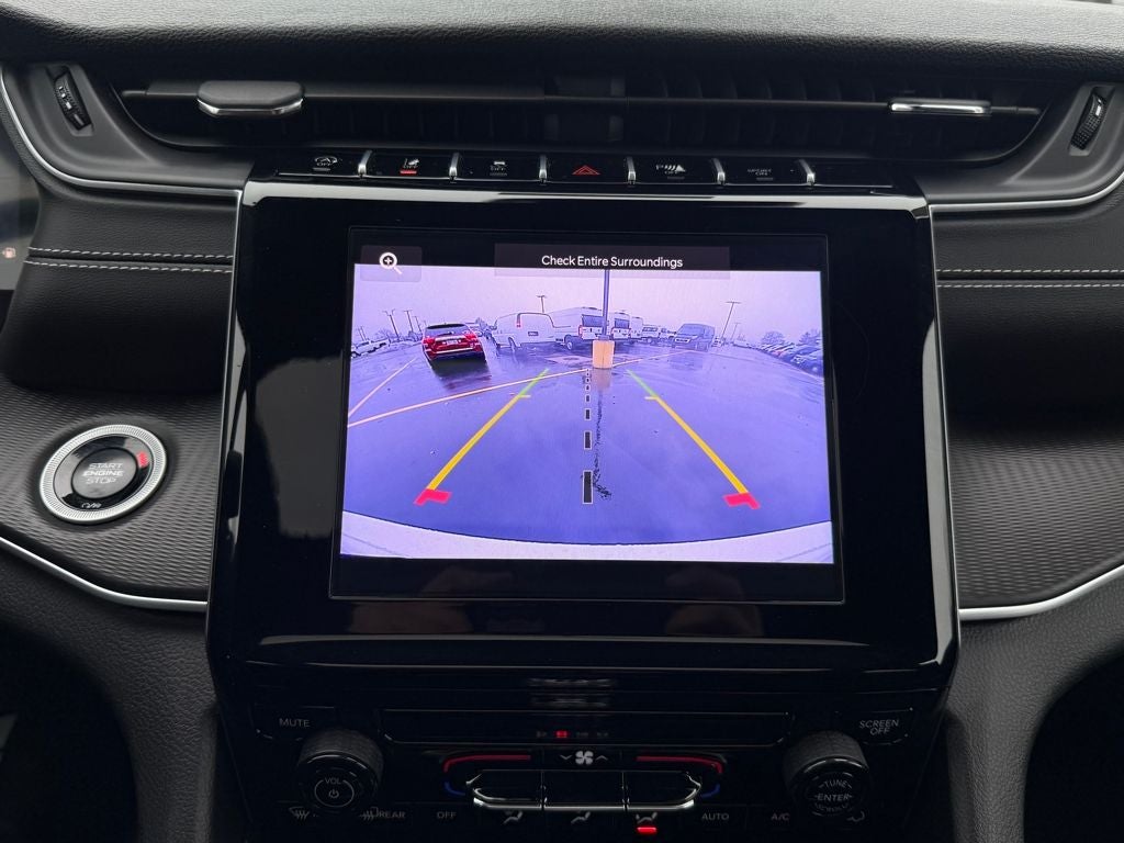 2024 Jeep Grand Cherokee Laredo X