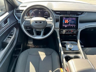 2026 Jeep Grand Cherokee Laredo X
