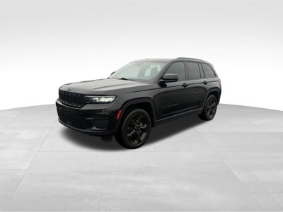 2022 Jeep Grand Cherokee Altitude