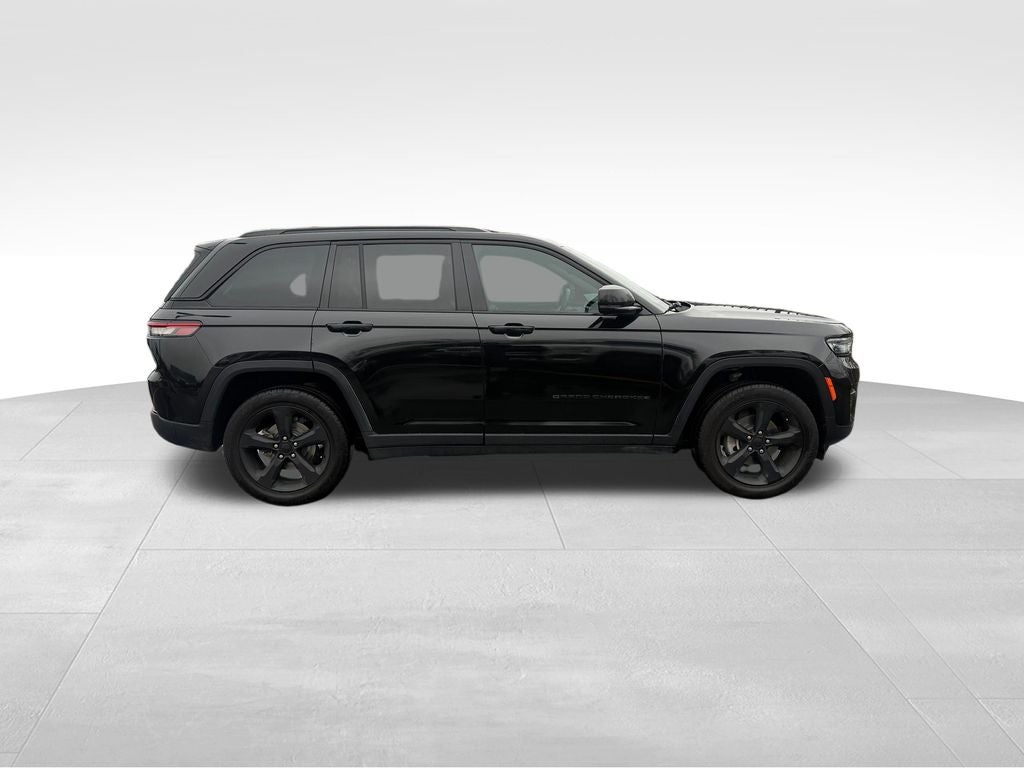 2022 Jeep Grand Cherokee Altitude