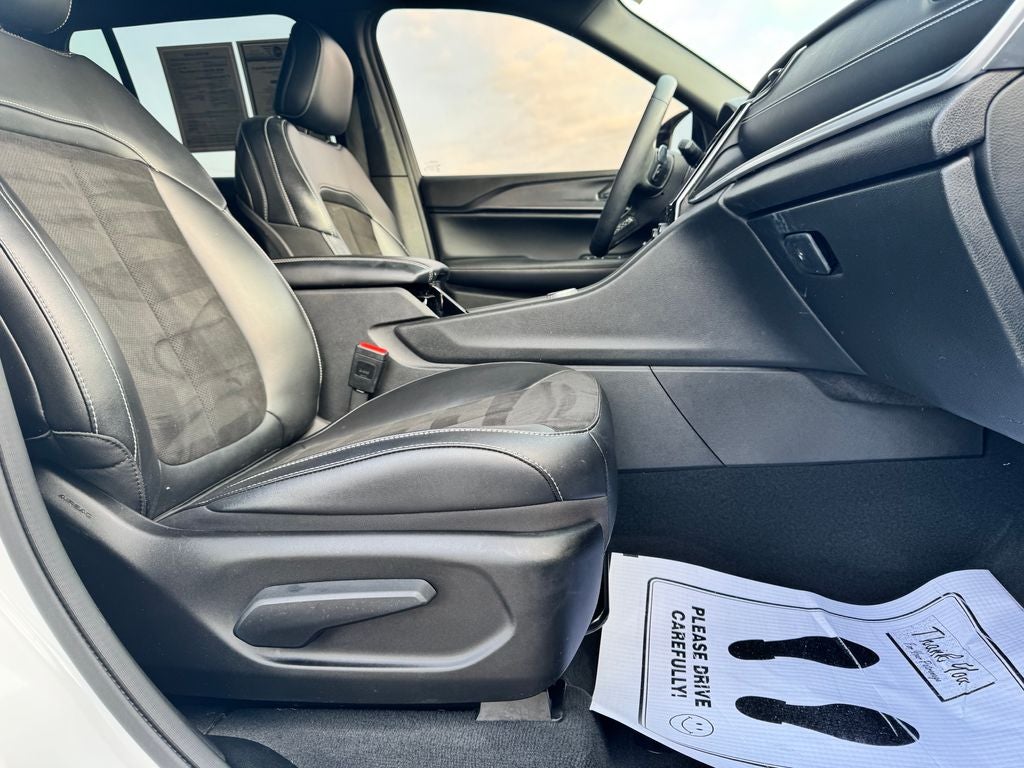 2023 Jeep Grand Cherokee Altitude X