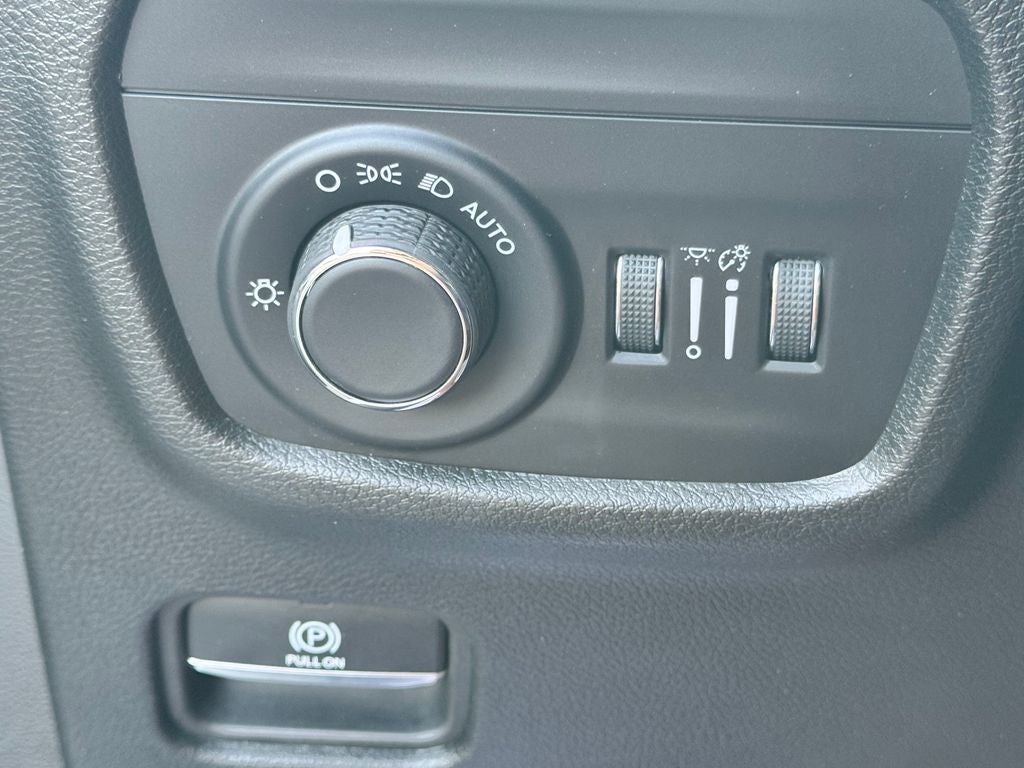 2023 Jeep Grand Cherokee Altitude X