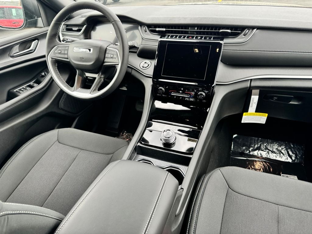 2026 Jeep Grand Cherokee Laredo X