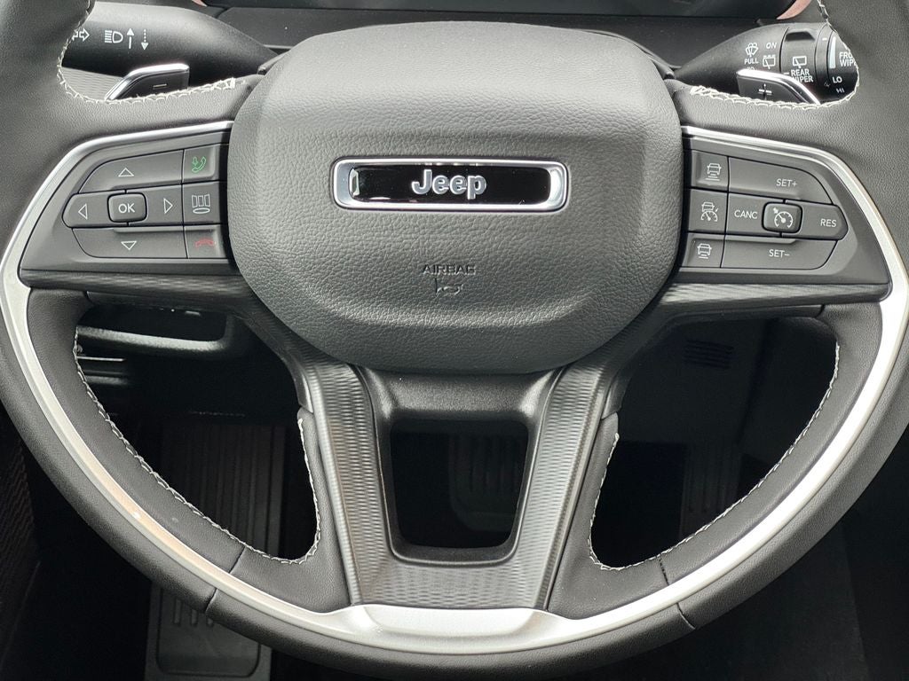 2026 Jeep Grand Cherokee Laredo X