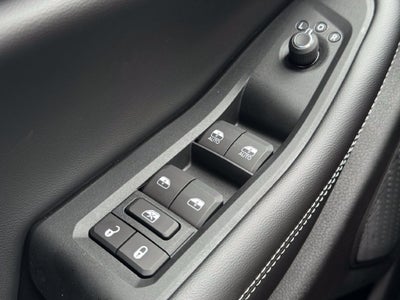 2027 Jeep Grand Cherokee Laredo Altitude