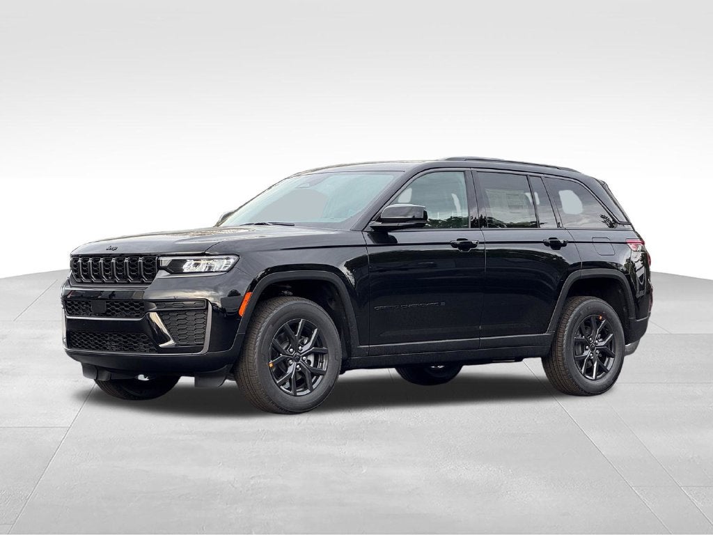 2027 Jeep Grand Cherokee Laredo Altitude