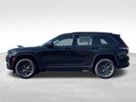 2027 Jeep Grand Cherokee Laredo Altitude