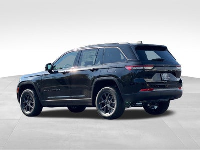 2027 Jeep Grand Cherokee Laredo Altitude