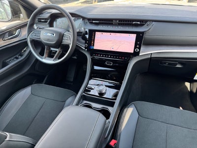2027 Jeep Grand Cherokee Laredo Altitude