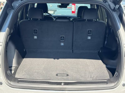 2027 Jeep Grand Cherokee Laredo Altitude