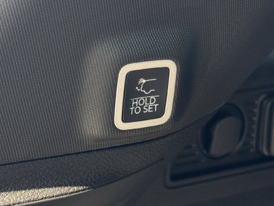 2027 Jeep Grand Cherokee Laredo Altitude