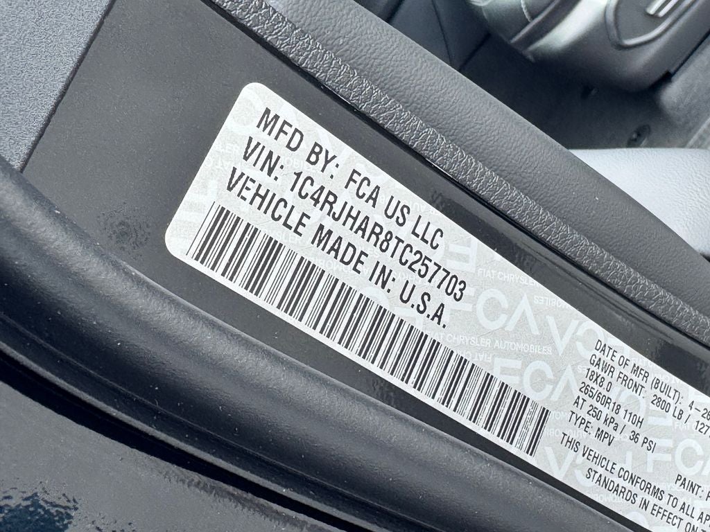 2026 Jeep Grand Cherokee Laredo Altitude