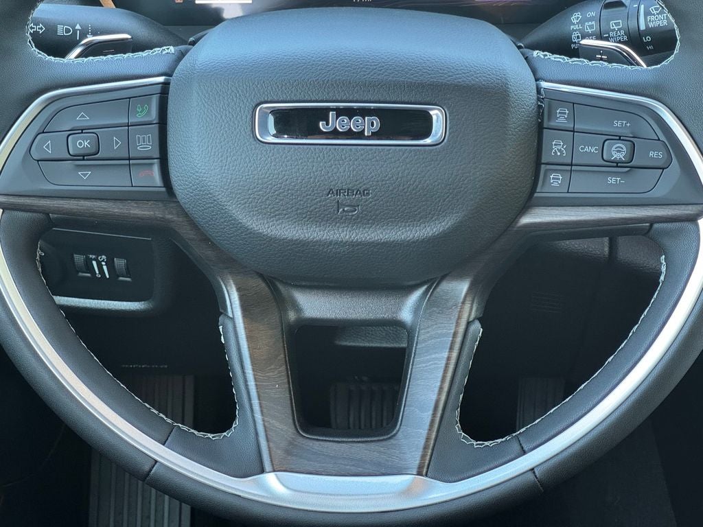 2027 Jeep Grand Cherokee Limited