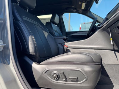 2027 Jeep Grand Cherokee Limited Reserve