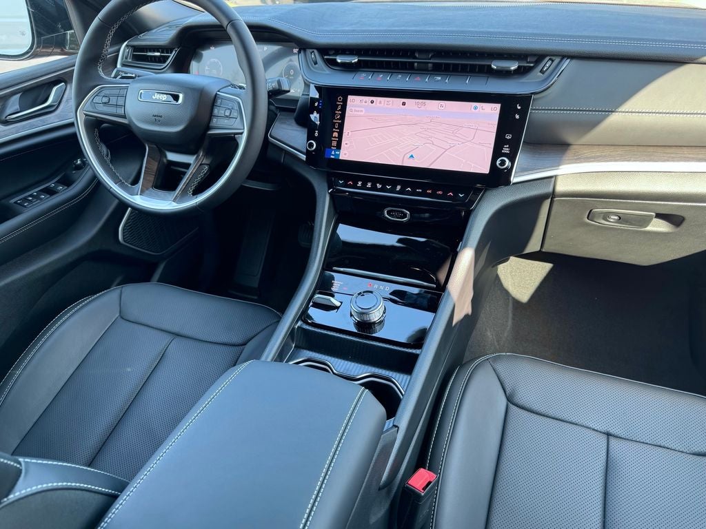 2027 Jeep Grand Cherokee Limited Reserve